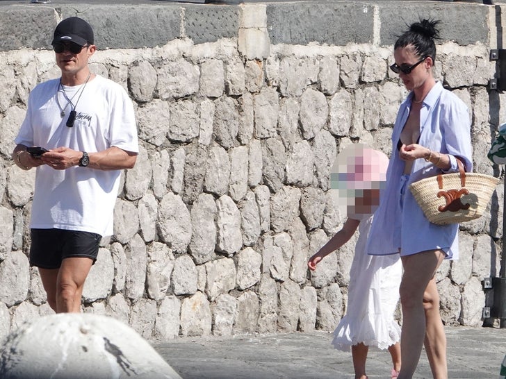 0707-Katy-Perry-Orlando-Bloom-Bezos-SUB-2