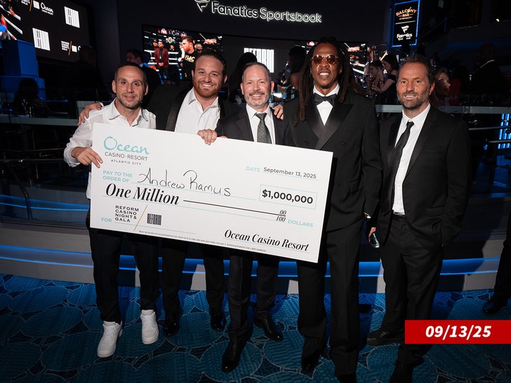 REFORM-Alliance's-second-Casino-Night-Gala-Alex-Subers-Fanatics-1