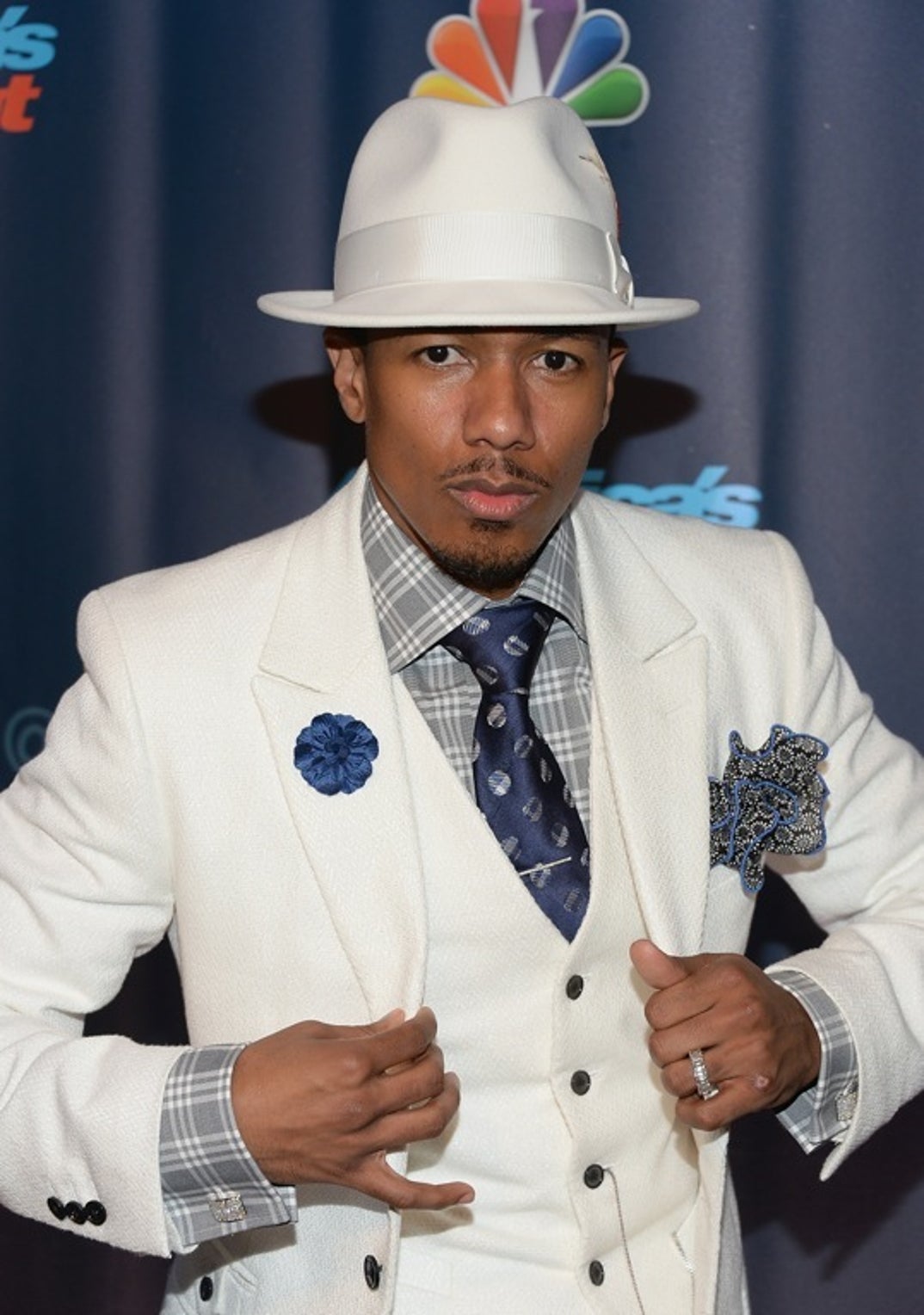 0722_nick_cannon_photos08