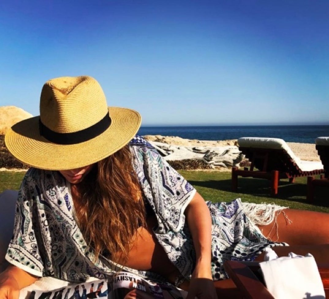 jessica alba hot shots11