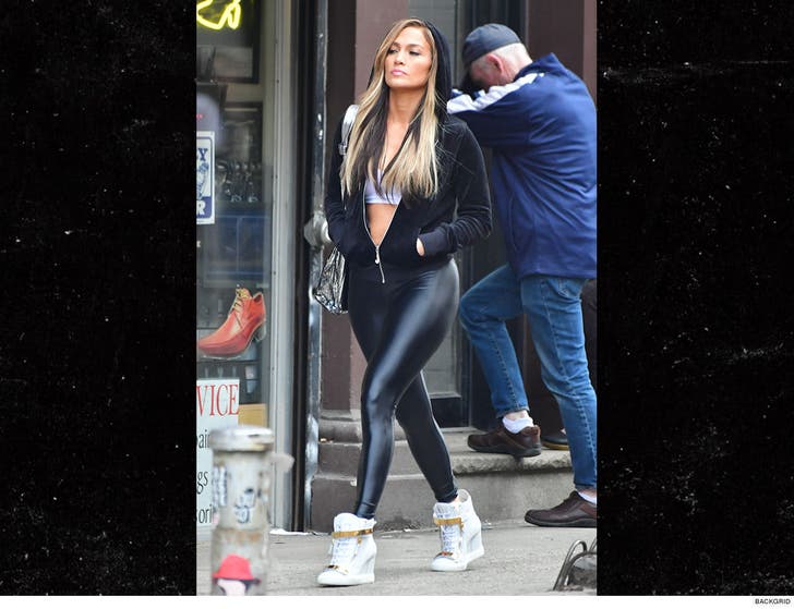 Jennifer Lopez Wears Tight Black Spandex Pants On 'Hustlers' Set