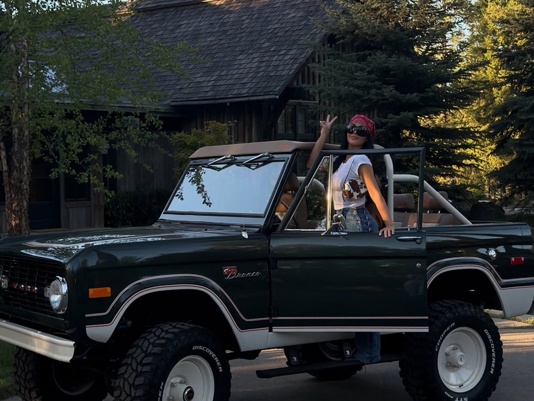 Kim Kardashian Bronco 34