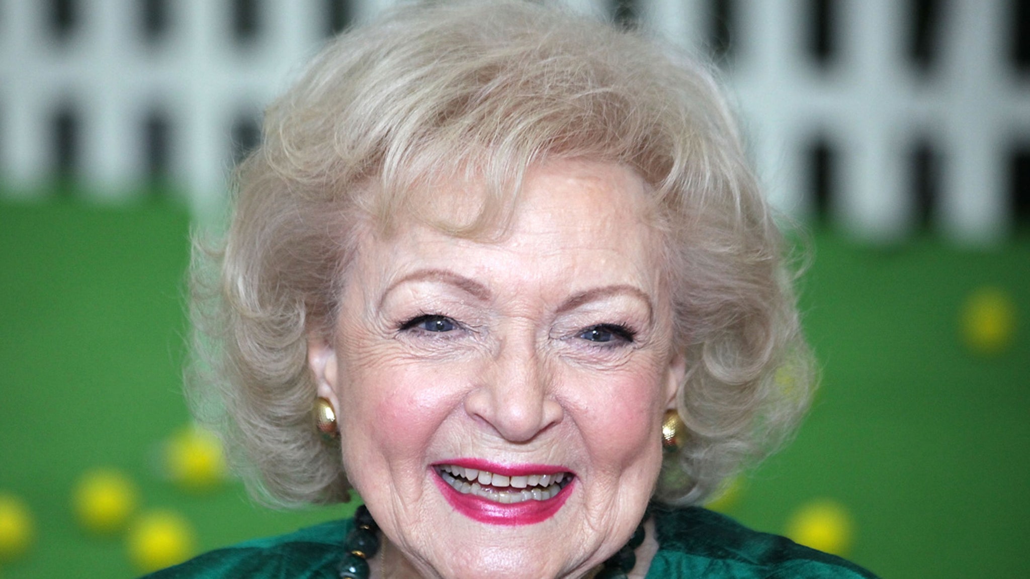 Betty White 100th Birthday Celebration Will Play in Theaters Despite Death