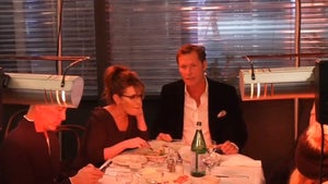 Sarah Palin Dining in New York After Positive COVID Test
