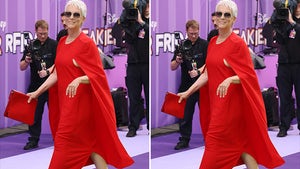 0809-Jamie-Lee-Curtis-Frigin-Diff-hero