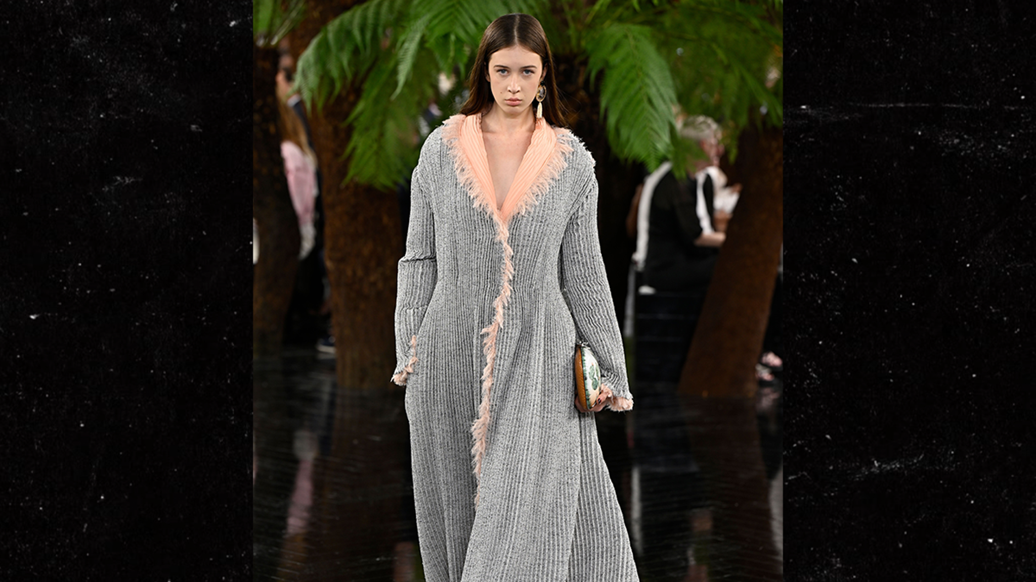 Kidman-Urban Heiress Owns Dior Runway Debut!