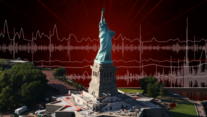 boat-crash-audio-art-desktop-1
