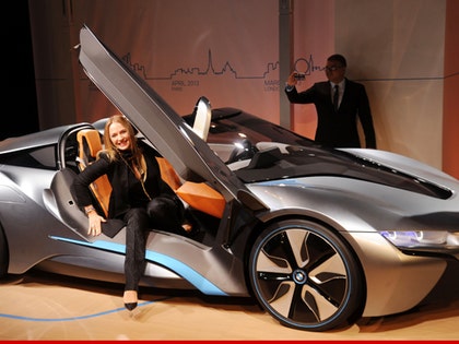 1113-uma_thurman_bmw_pcn