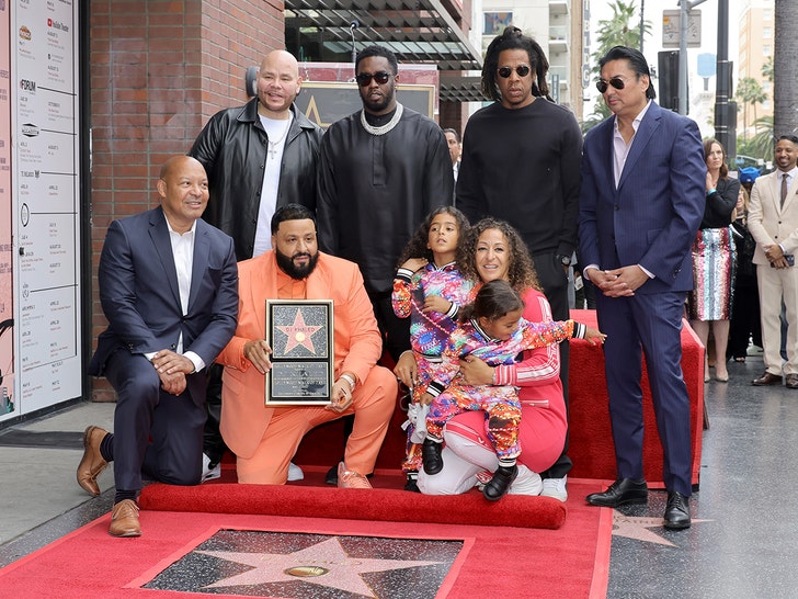 DJ Khaled Hollywood Walk of Fame Star Seremonisi Ünlü Arkadaşlarını Getiriyor