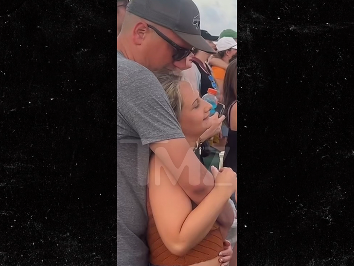 Gypsy Rose Blanchard Cuddles Up to Ex-Fiancé at New Orleans Music Festival