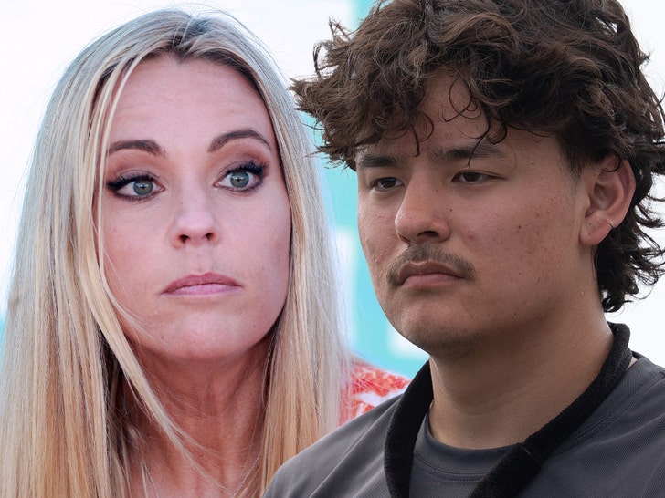 kate gosselin and collin gosselin getty shutter