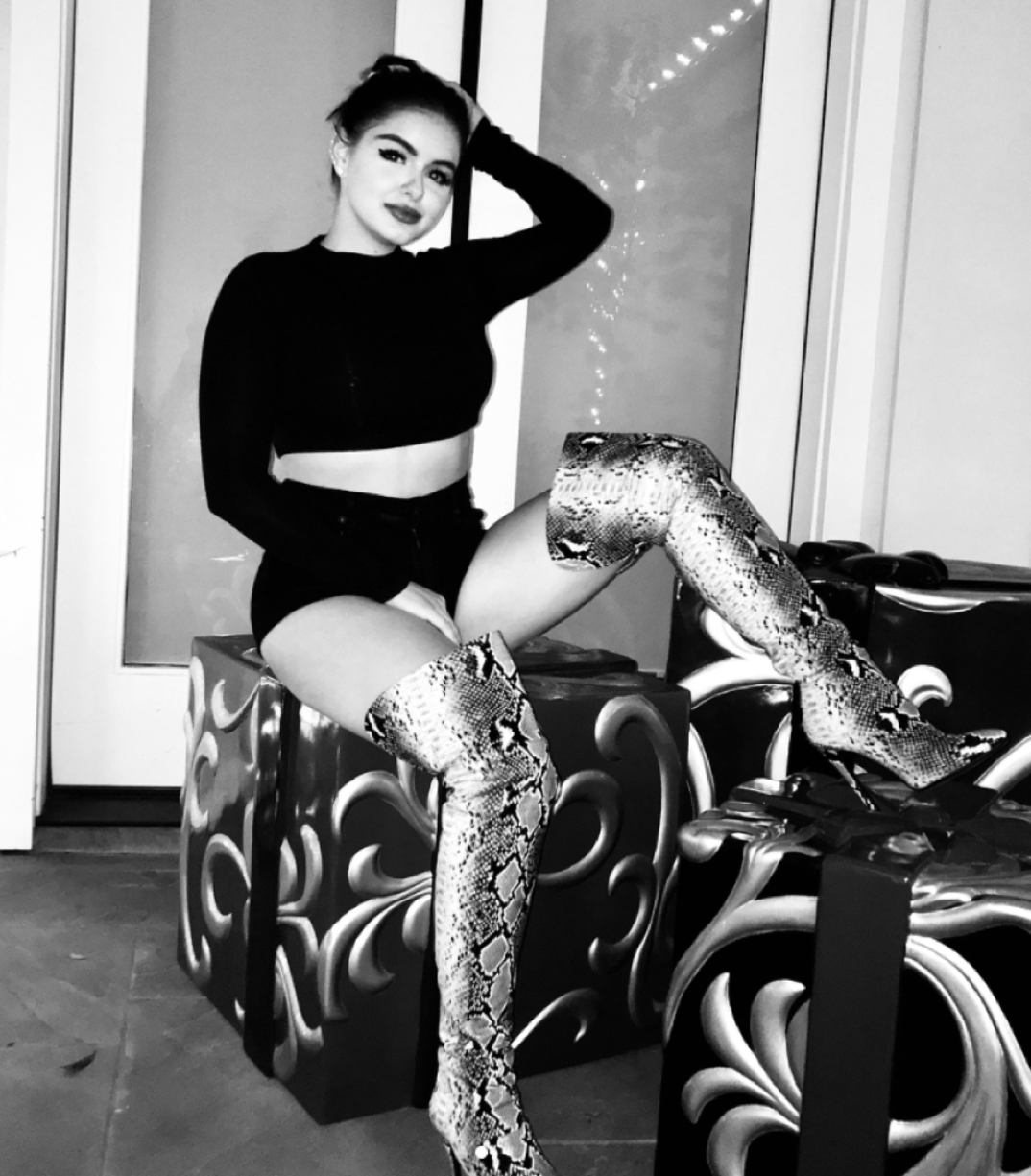 ariel_winter_hot_photos17
