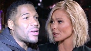 Michael Strahan -- He Was Sick of the Sniping ... He Wanted to Bail on 'Live'