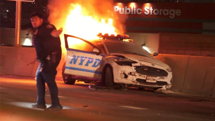082926_nypd_car_fire_kal