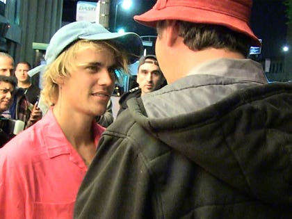 041118_justin_bieber_primary