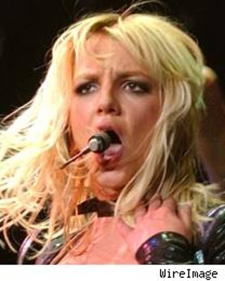 Britney - I'm Gonna Shock the World, Y'all!