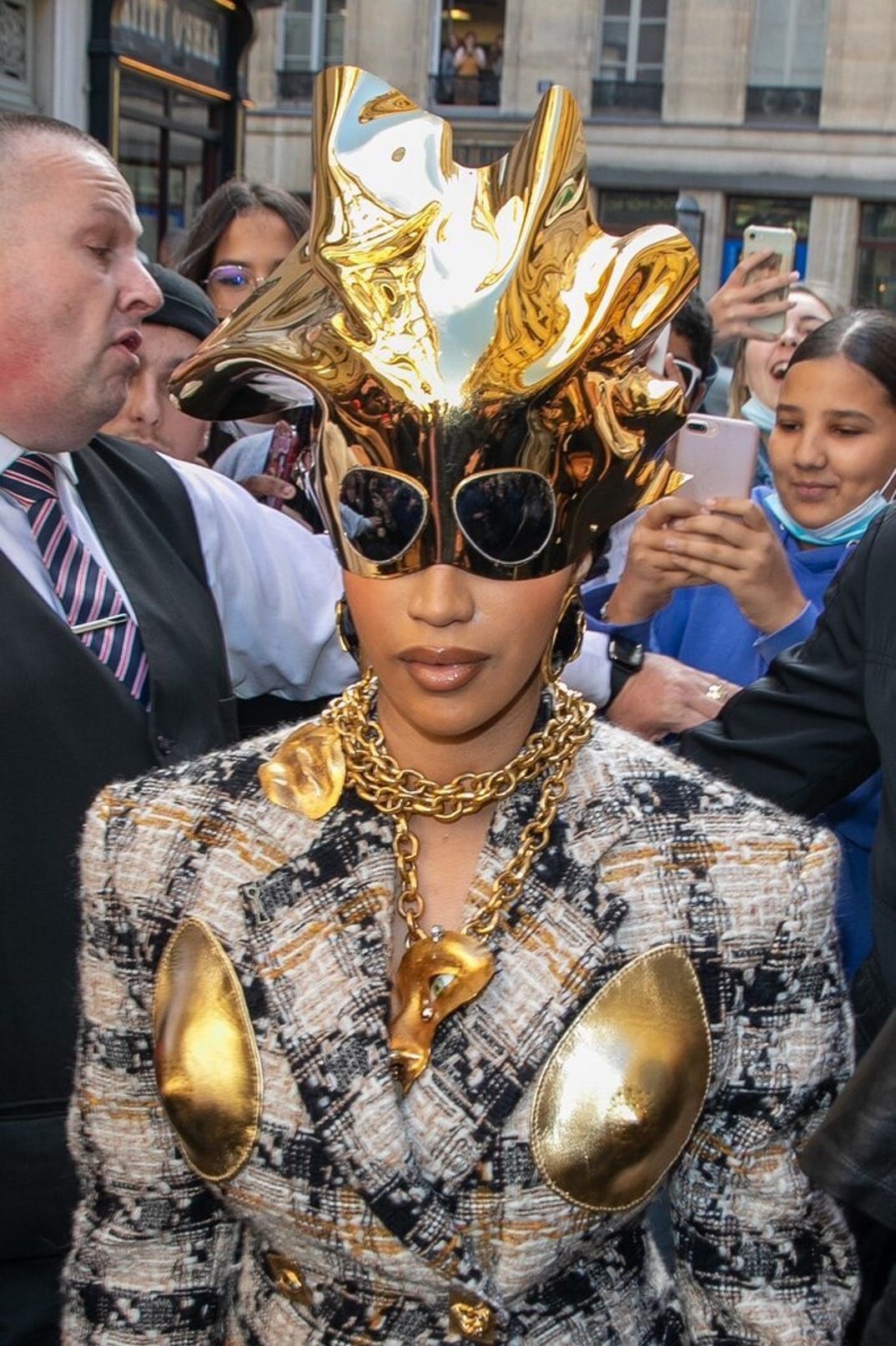 cardi-b-wild-styles-outfits-photos4