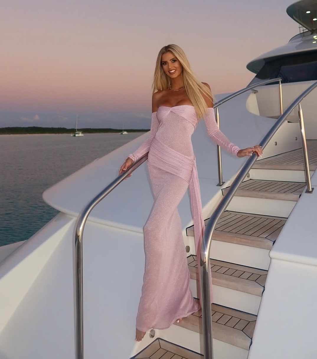 Emma Hernan Bahamas 9