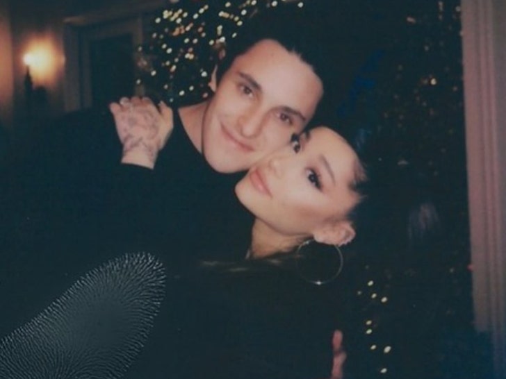 1101-ariana grande dalton gomez ig