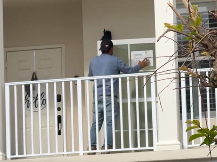 031626_donna_kelce_home_primary_v3