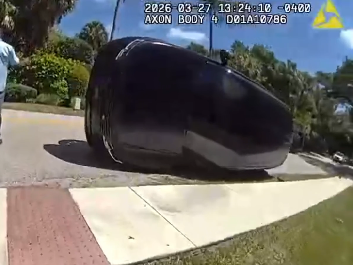 040226 tiger woods bodycam SUB4