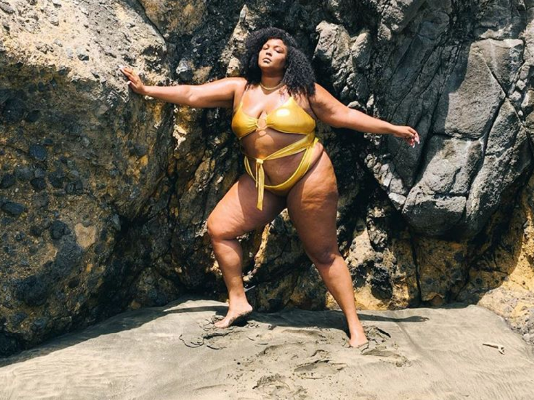 Lizzo Hot Shots Photos 7108