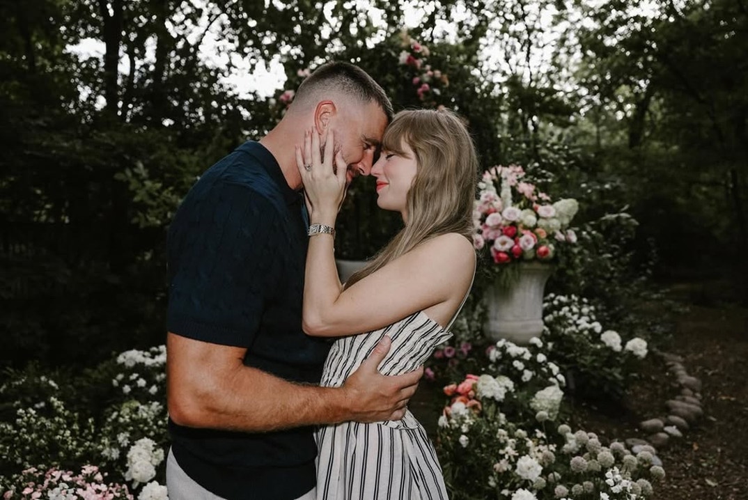 Taylor Swift Travis Kelce Engagement4