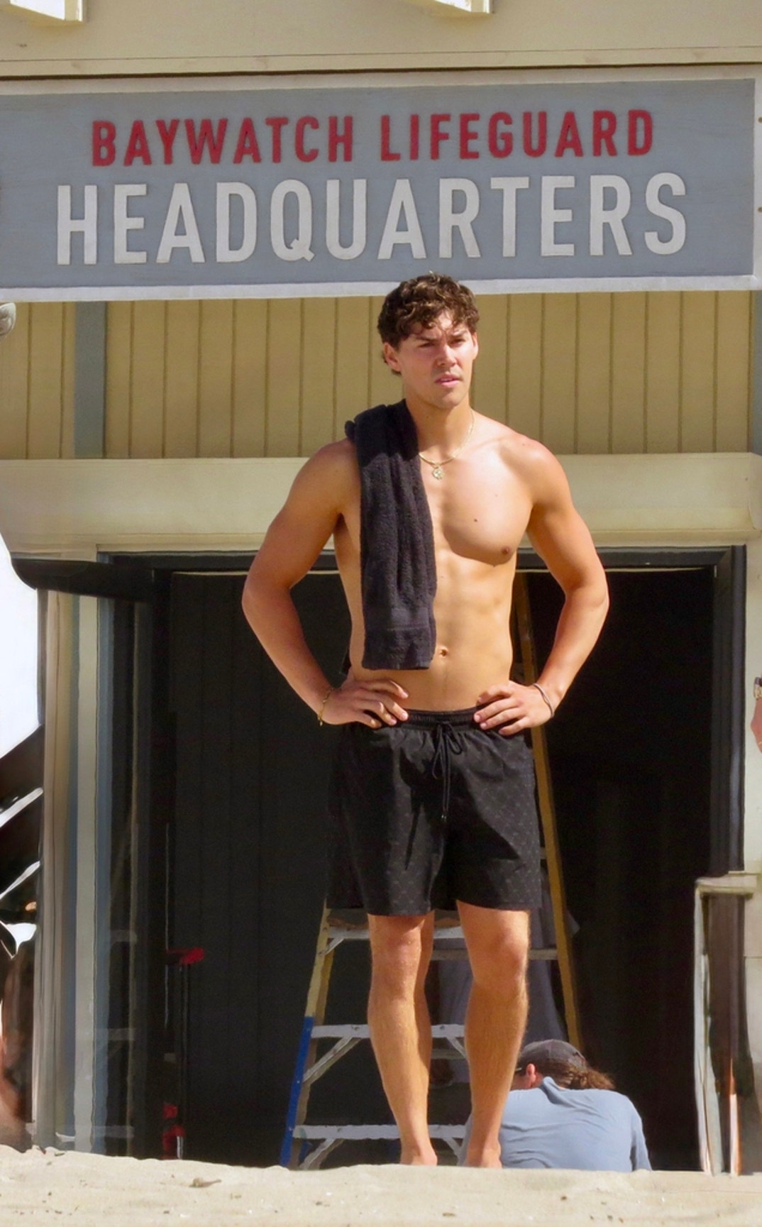 Noah Beck Baywatch Cast Malibu 10