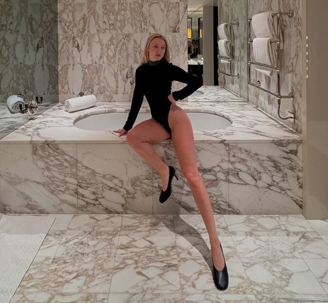 Zara Larsson Hot Shots 11