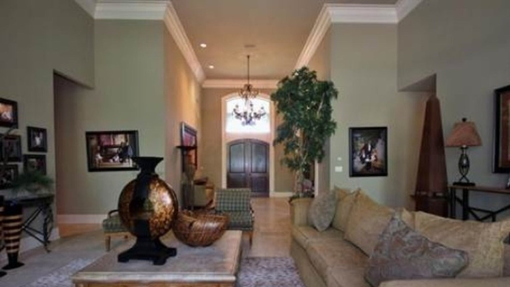 Jermain Taylor's Arkansas Home For ALE!