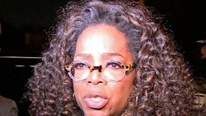 Oprah Still Supports Mask-Wearing, Pissed Over COVID Death Amnesia
