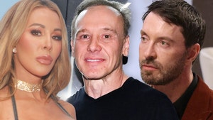 Lisa-Hochstein-Jody-Glidden-lenny-hochstein-getty-shutterstock-1