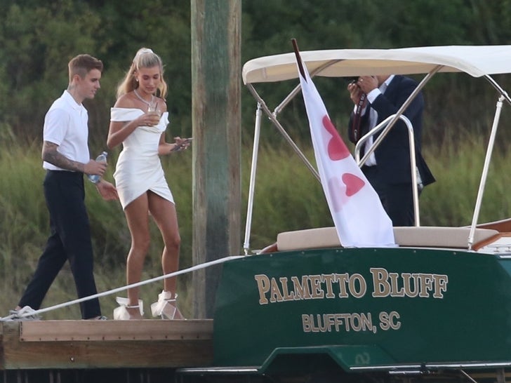 Justin & Hailey Bieber Take Boat Ride to Rehearsal Dinner