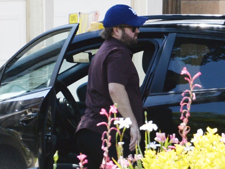 0515-HAILEY-JOEL-OOGMENT-WALKING-HIS-DOGS-NA-HIS-judgment-Primary-2