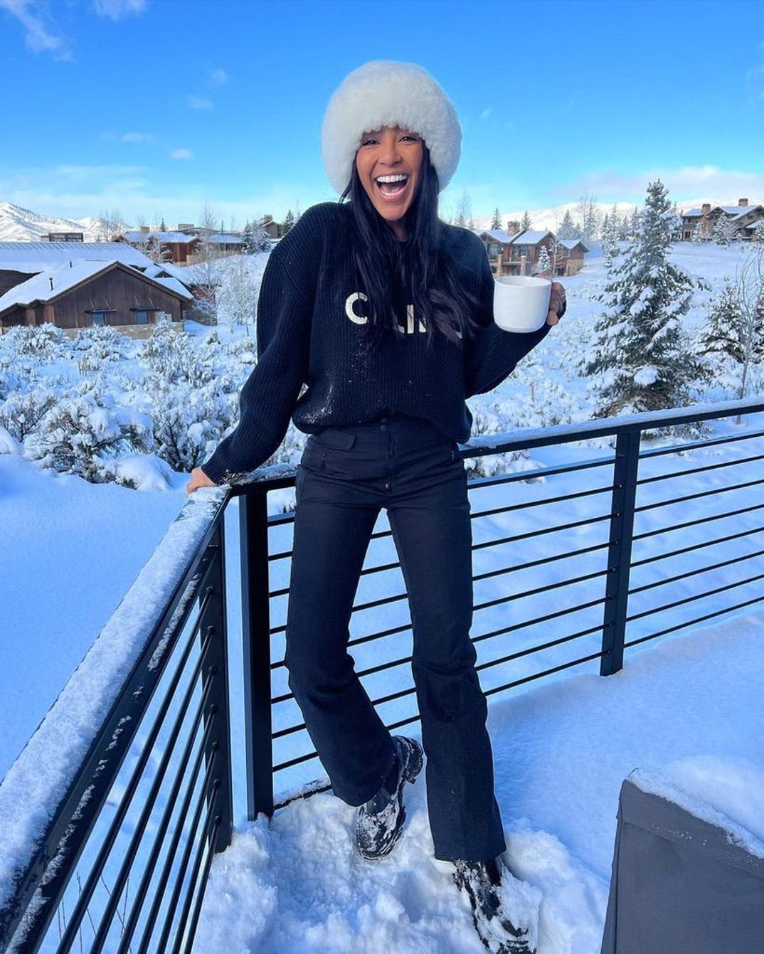 Tayshia Adams