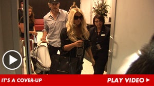 Jessica Simpson -- You Can't See Me Yet!