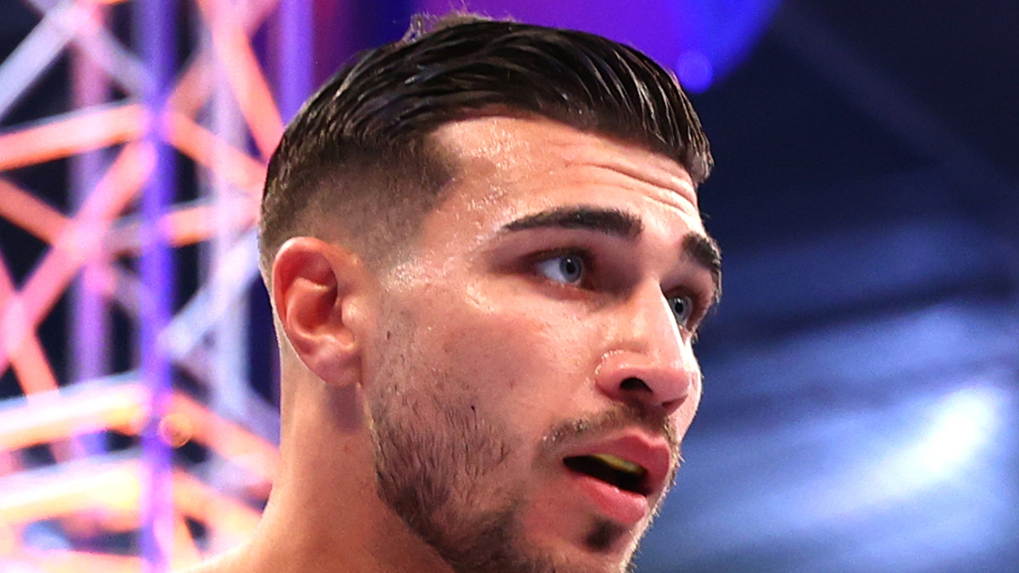 Tommy Fury Denied Entry To U.S. Over Family's Ties To Crime Boss Daniel Kinahan thumbnail