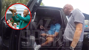 040226 tiger woods bodycam golf primary4