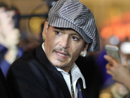 0425-johnny-depp-getty-01