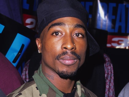 1130-Tupac-getty-01