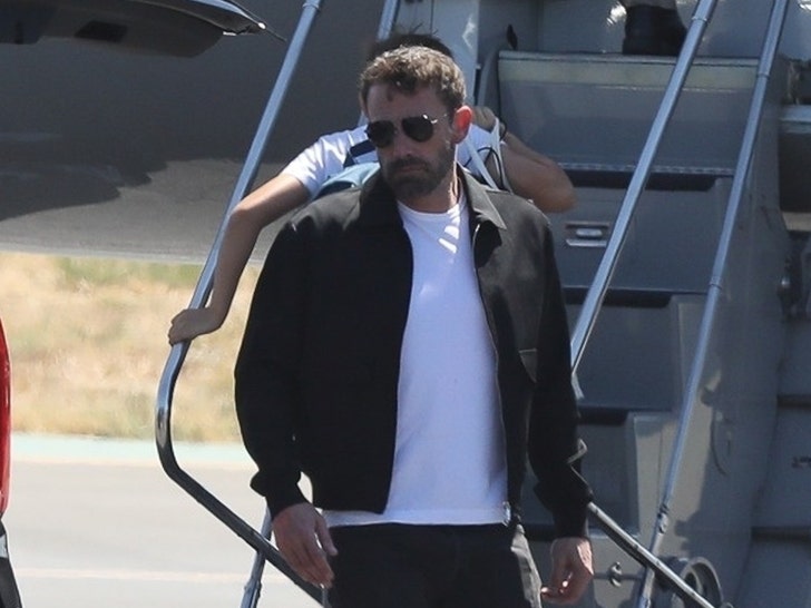 Ben Affleck Jets Off with J Lo & Kids to Celebrate 50th Birthday
