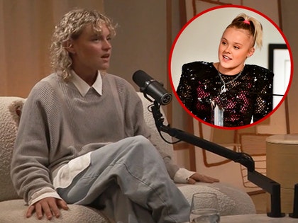 Kath Ebbs, JoJo Siwa