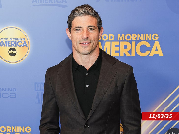 sub-Matt-Gutman-getty-2