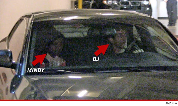 Mindy Kaling B J Novak -- Date Night It's 'Complicated' :: 1012-arrows-mindy-bj-tmz-3