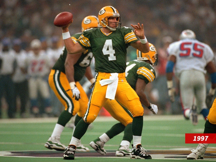 Brett Favre On Quitting Painkillers In '90s, 'I Almost Wanted To Kill  Myself'