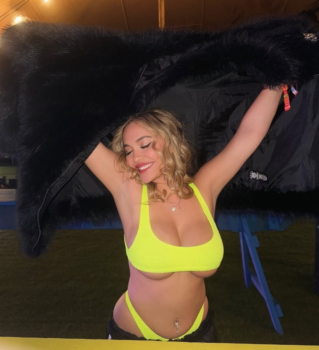 Stella Hudgens Sexy Sibling 0