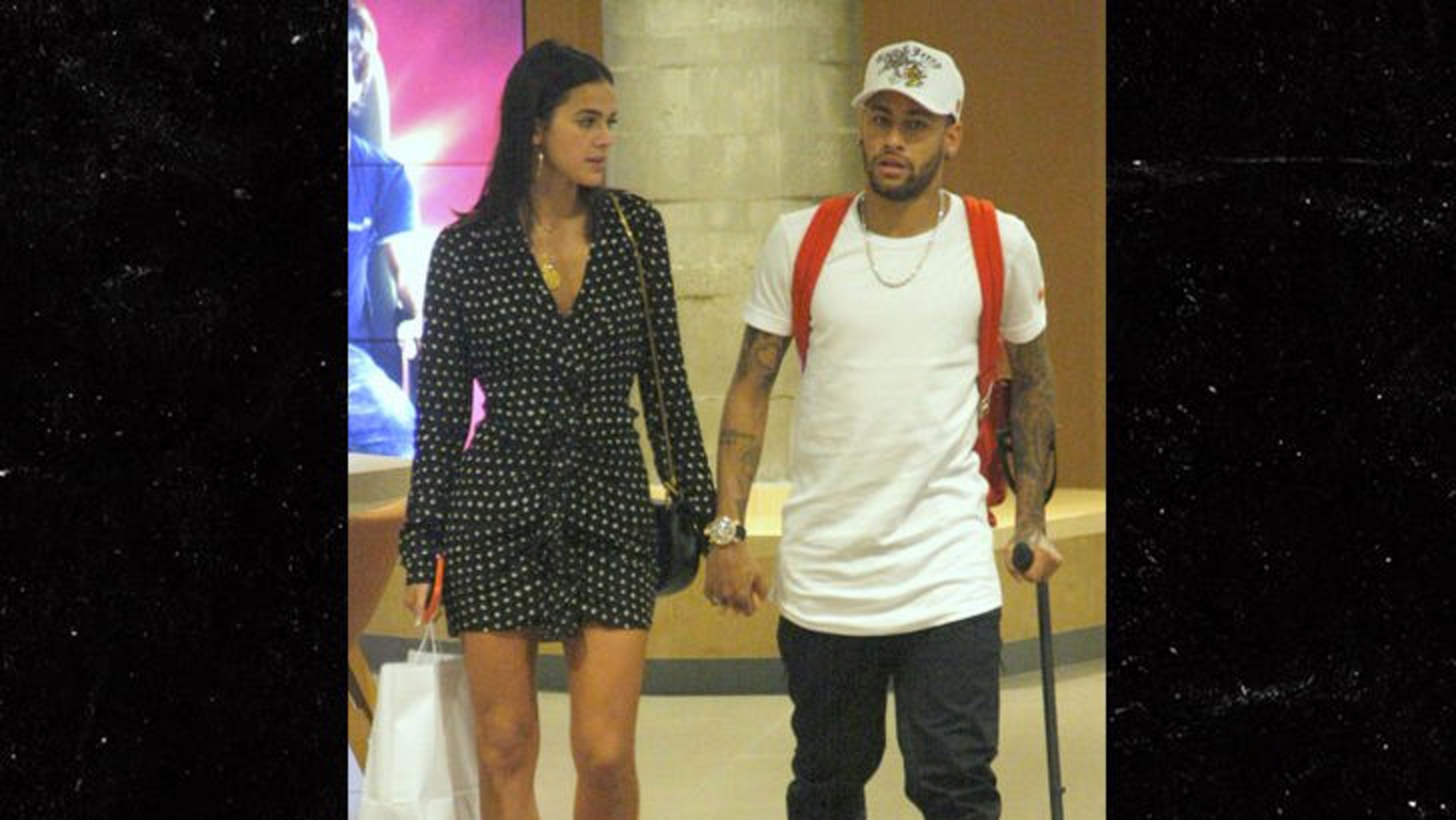 Neymar Crutches Around Brazil with Smokin' Hot Girlfriend