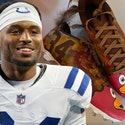 NFL's Isaiah Rodgers Gets Incredible Thanksgiving Cleats With Feathers!
