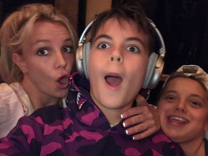 Britney Spears'ın Aile Fotoğrafları