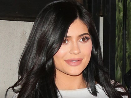 0325-kylie-jenner-getty-01